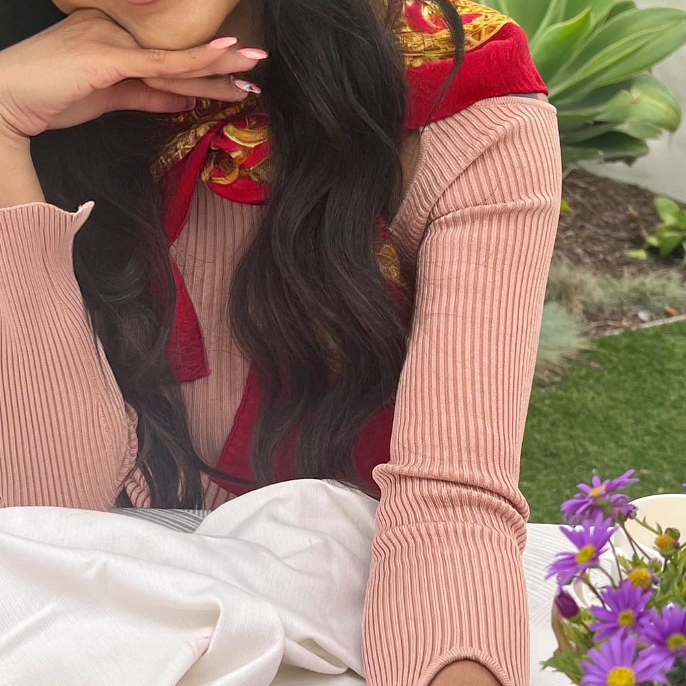 RARE Silk Chanel-Red and Gold w/detailing - Picture 5 of 5